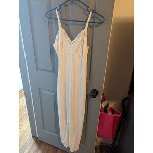 Vintage JC Penney Ivory Dress Slip Silky Nylon Full Length Front Slit Size 32